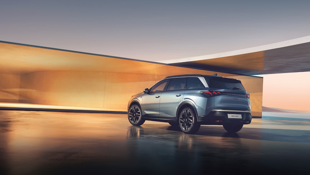 5008 規格配備表｜PEUGEOT 台灣